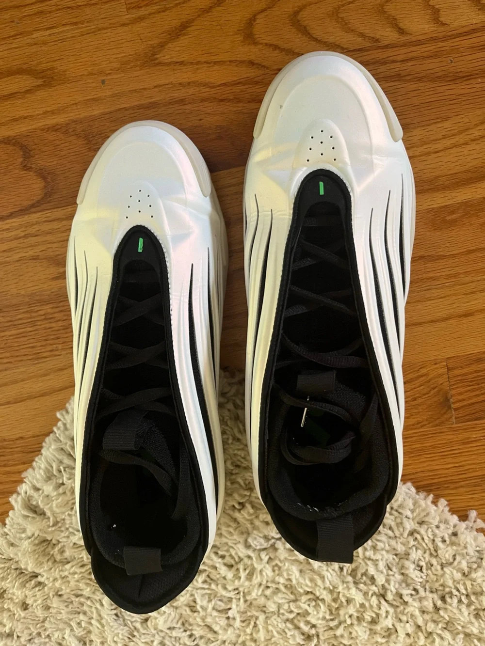 Adidas HardenVol 9 Men's White and Black basketball shoes great condition